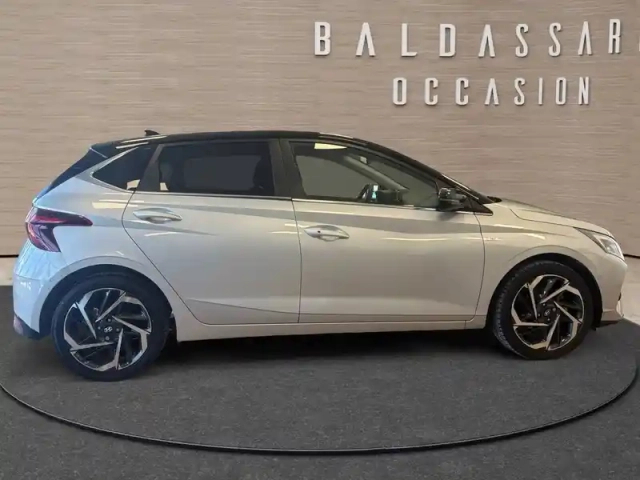 Hyundai I20 1.0 t-gdi 100 dct-7 hybrid 48v — photo 6