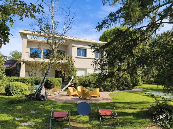 Maison 6 pièces 196 m²