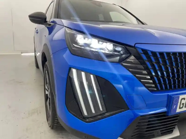 Peugeot 2008 puretech 130 s&amp;s eat8 — photo 31