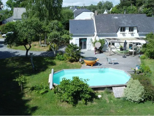 Entre campagne et océan, une maison où il fait bon vivre