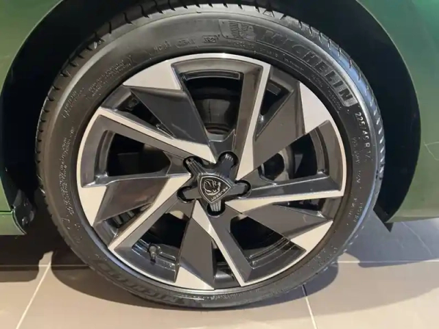 Peugeot 308 puretech 130ch s&amp;s eat8 — photo 31