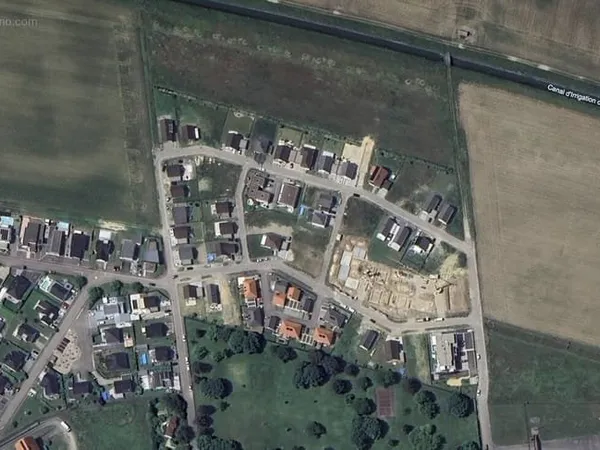 OTTMARSHEIM Terrain de 5 ares 68