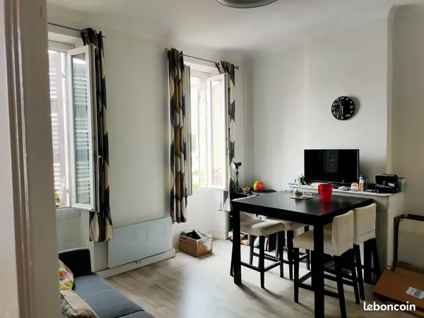 T1 meublé près de la Conception 5ème