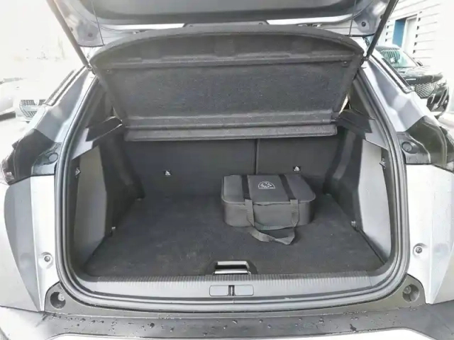 Peugeot 2008 electrique 136 ch — photo 46