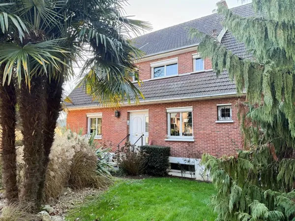 Maison 12 pièces 220 m²