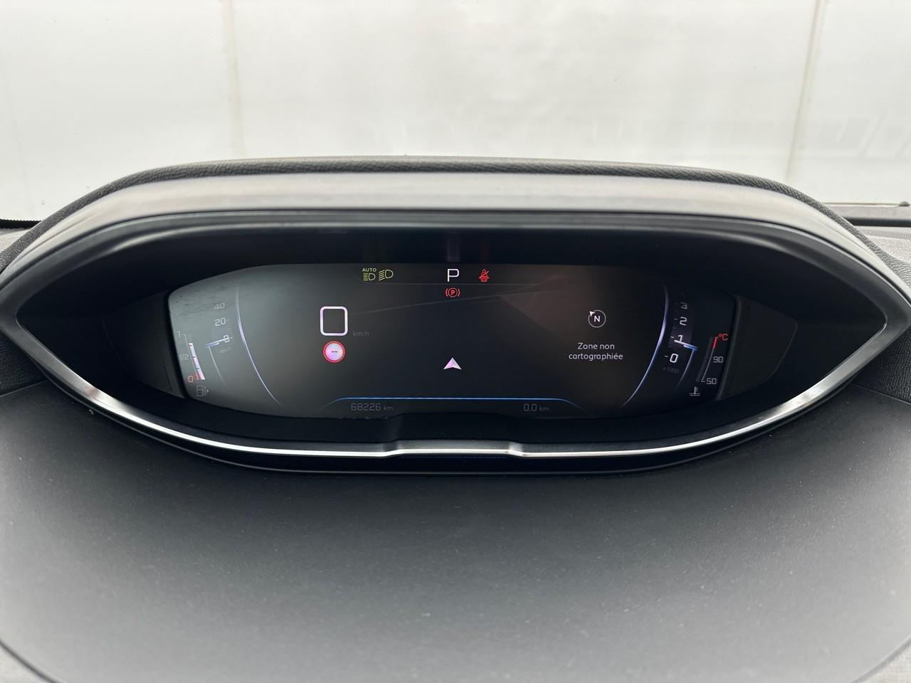 Peugeot 3008 puretech 130ch s&s eat8 allure pack — photo 15