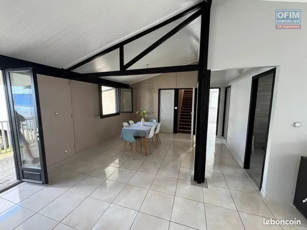 Villa 4 pièces 110 m²