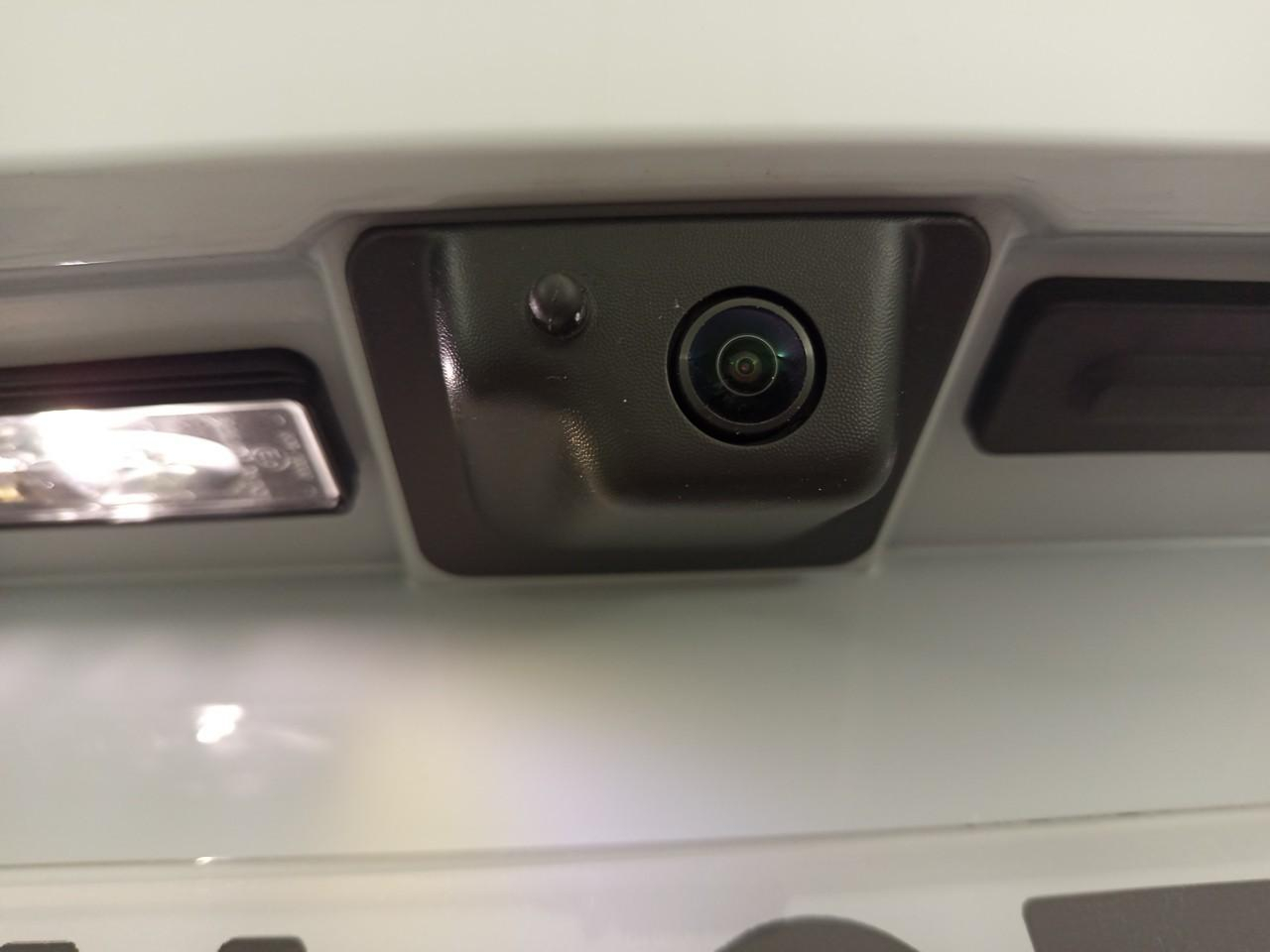Peugeot 308 sw hybrid 145 e-dcs6 allure — photo 24