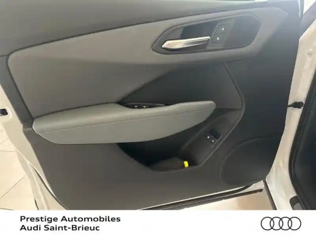 Audi Q3 1.5 e-hybrid 272ch s line s tronic 6 — photo 11