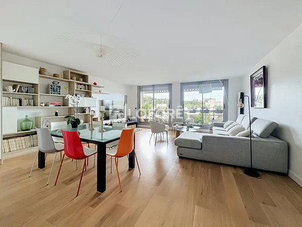 Appartement 5 pièces 103 m²