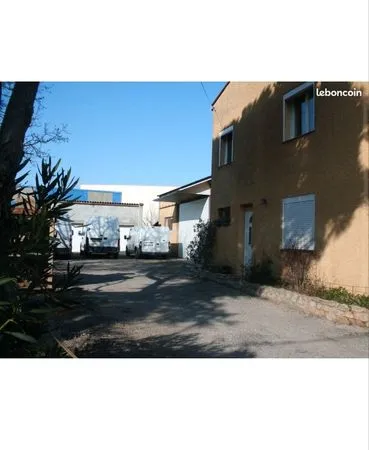 Local commercial +maison