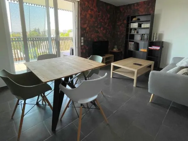 Appartement 2 pièces 42 m² avec grand balcon de 16 m² - Strasbourg Neudorf