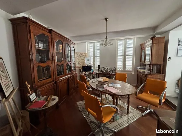 Appartement 5 pièces 163 m²