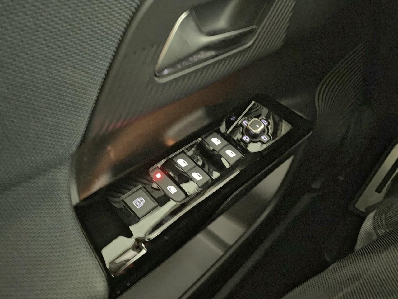 Citroën C5 Aircross hybride 145 ch e-dcs6 max — photo 20