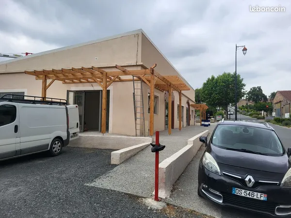 Local d’activité et entrepôt Location Lautrec 1p 60m² 600€