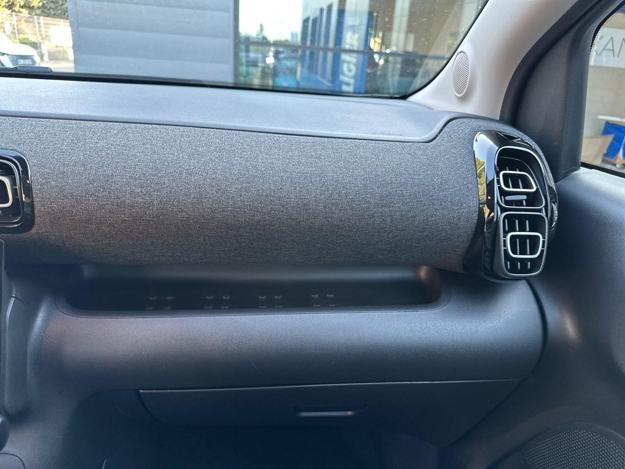 Citroën C3 Aircross 1.2 puretech 130ch s&s max automatique — photo 44