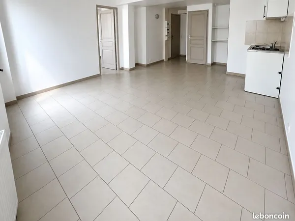 Appartement F2 40m² RDC centre-ville PITHIVIERS