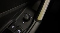 Audi Q2 35 TFSI 150ch Design S tronic 7 — photo 29
