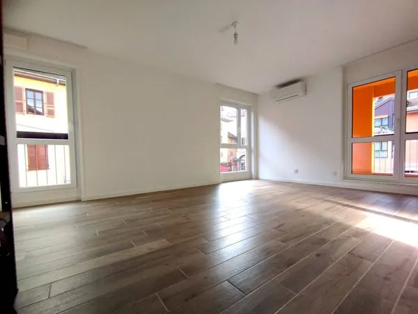 Appartement 2 pièces 65 m²