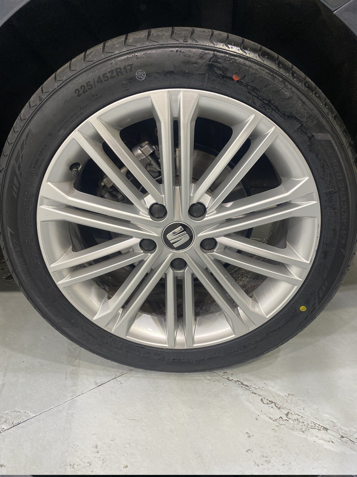 Seat Leon ST — photo 34