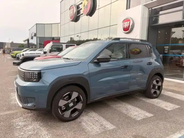 Fiat Panda grande  electrique 113ch la prima — photo 4