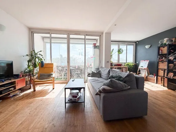 Appartement 4 pièces 74 m²