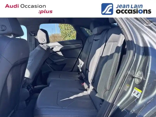 Audi Q3 sportback 35 tfsi 150 ch s tronic 7 — photo 59