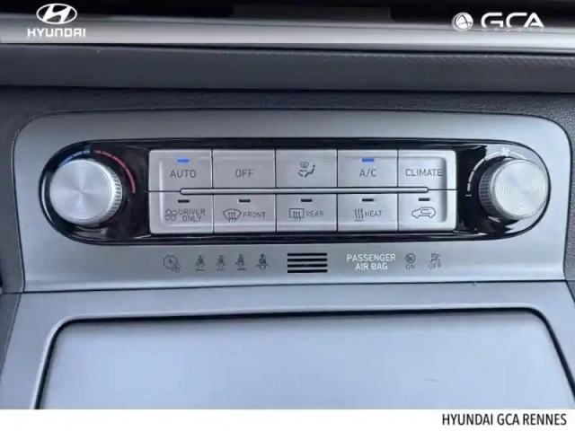 Hyundai Kona electric 64kwh - 204ch executive — photo 11
