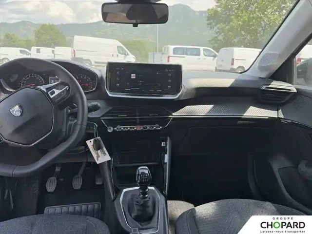 Peugeot 208 100 s&amp;s bvm6 — photo 12