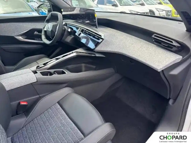 Peugeot 3008 electrique 210 ch 73 kwh — photo 6