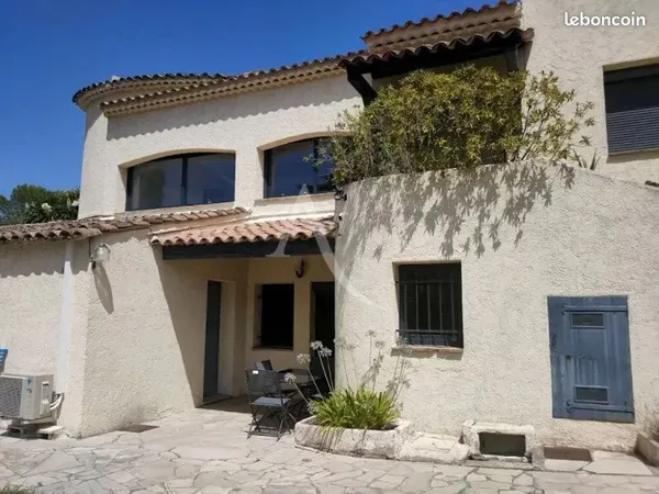 Appartement 3 pièces 77 m²
