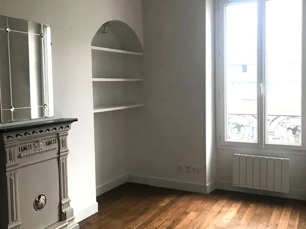 Location appartement deux pièces meublé Ivry-sur-Seine