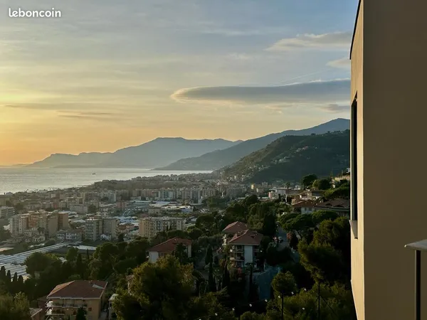 BORDIGHERA - Via BELLA VISTA Terrain Vue Mer avec Projet Approuvé pour Villa d'Exception