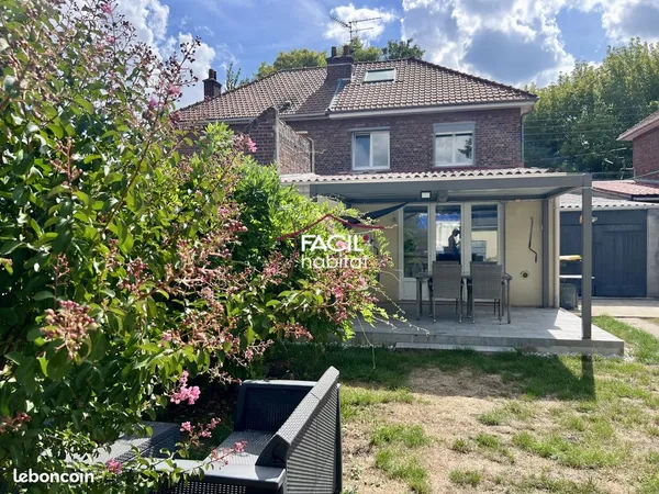 Maison 6 pièces 99 m²