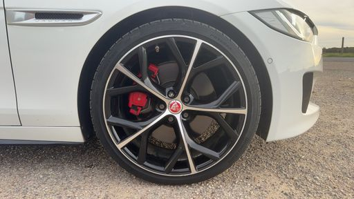 Jaguar XE 3.0 SC V6 340 BVA - S – 2016 – 62831 km – Essence – Boîte Automatique — photo 30