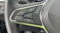 Renault Captur 1.0 Eco-G 100ch Evolution — photo 18