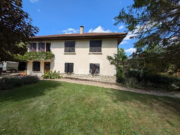Maison à vendre individuelle à 10 min de Montpon-Ménestérol 6 pièces 126,45 m2