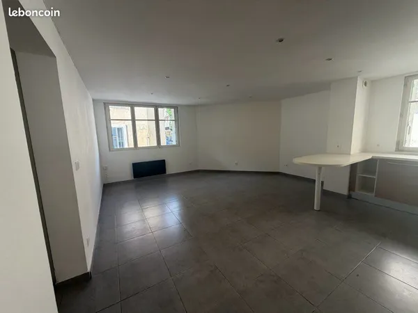 Loue appartement T1 Narbonne