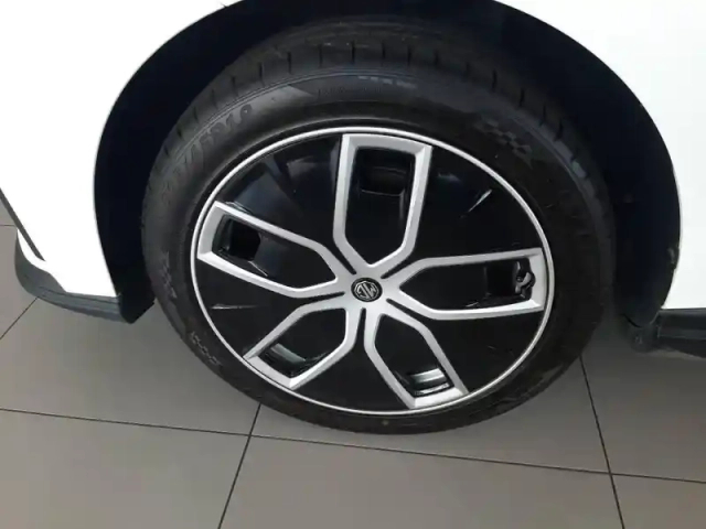 Mg Mg4 ev 204ch - 64kwh luxury my23 — photo 13