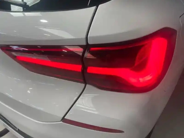 Bmw X2 sdrive18da 150ch lounge euro6d-t 118g — photo 5