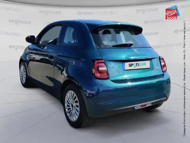 Fiat 500 e 95ch action — photo 8