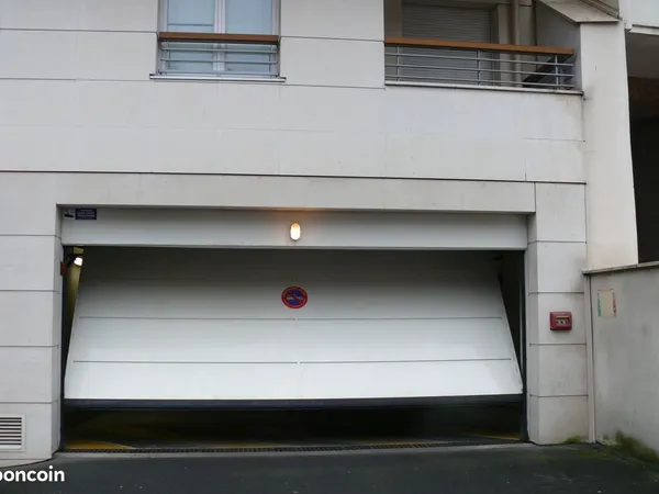 Place de parking quartier des Montalets