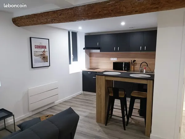 LOCATION STUDIO 1er étage rue des Maçons - PERPIGNAN