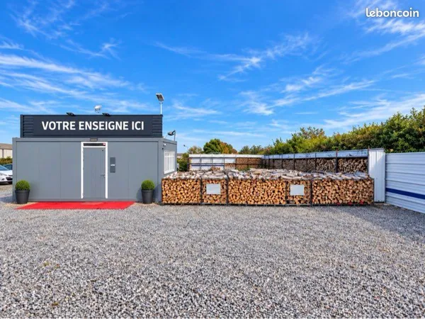 DÉPÔT PROFESSIONNEL PRÊT À L'EMPLOI - BUREAU + STOCKAGE + TERRAIN 550 m² - MONTDIDIER