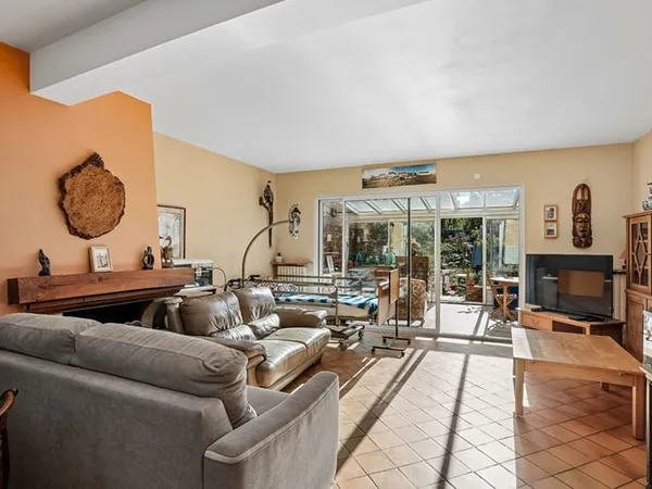 Maison Nanterre 4 pièce(s) 140 m2