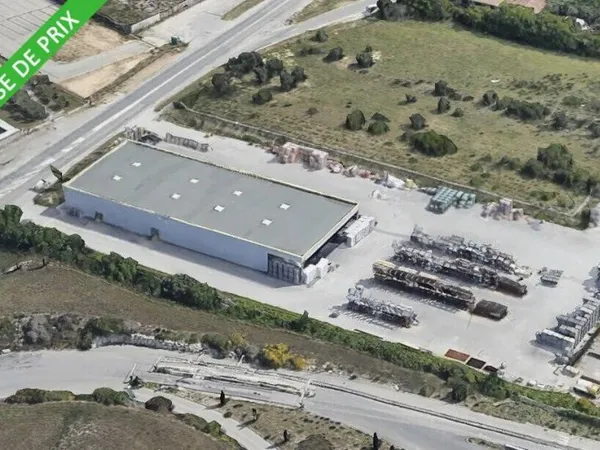Local d'activité 1425 m²