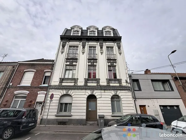 Studio 1 pièce 19 m²