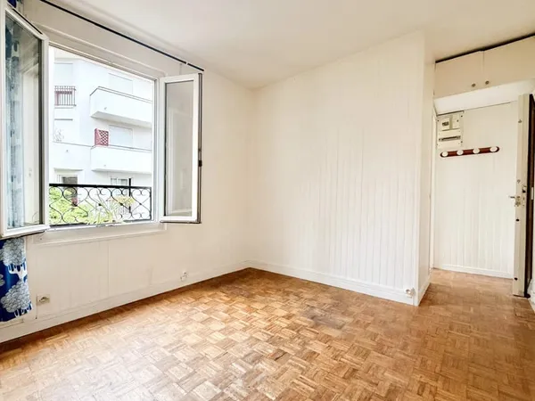 Studio Porte de Vanves