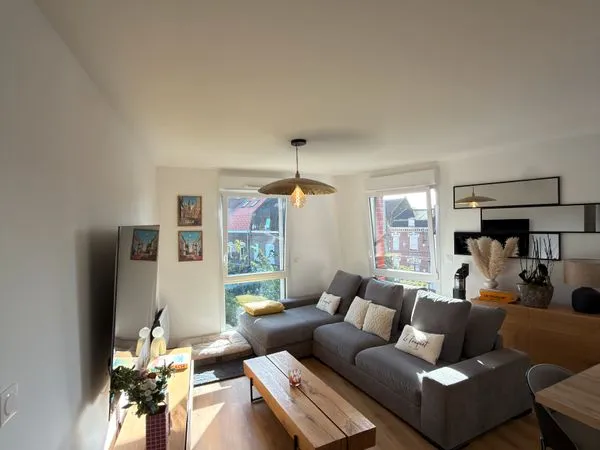 T3 récent 62 m² avec terrasse et parking couvert, Douai hyper-centre
