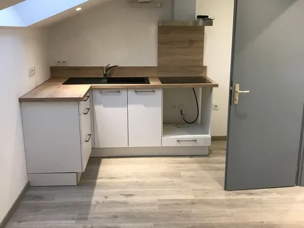 Appartement Location Saulx 1p 25m² 400€